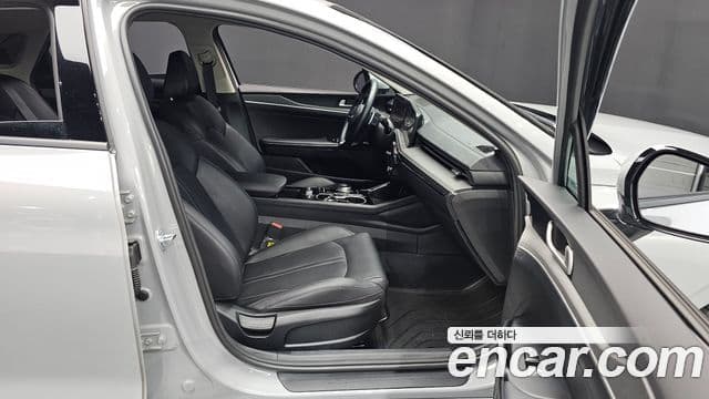 Kia K5 2026 — Şəkil 10/32