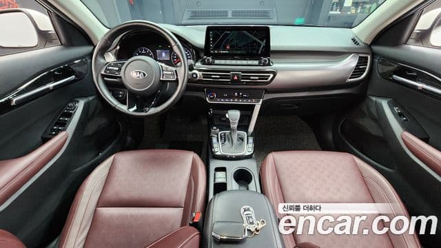 Kia Seltos 2020 — ფოტო 7/20