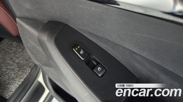 Kia Seltos 2020 — ფოტო 18/20