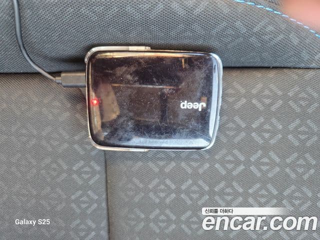 Jeep Wrangler 2021 — Şəkil 16/20