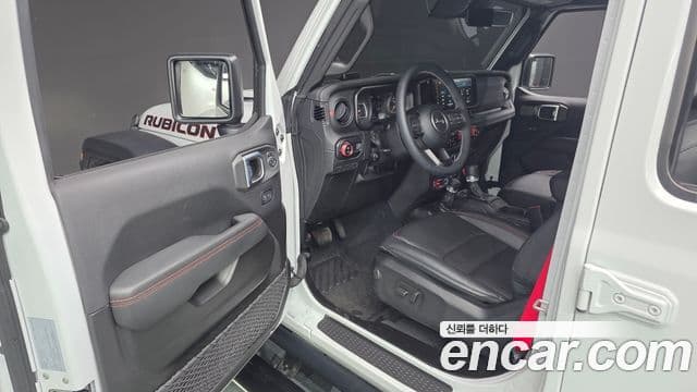 Jeep Wrangler 2025 — ფოტო 10/20