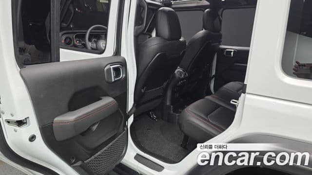Jeep Wrangler 2025 — ფოტო 12/20