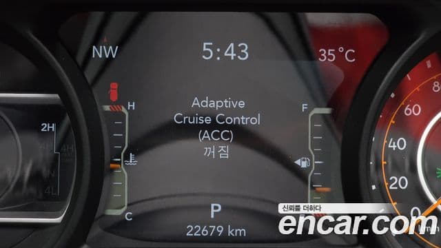 Jeep Wrangler 2025 — Photo 6/35