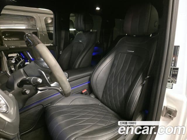 Mercedes-Benz G-Class 2021 — Photo 8/20