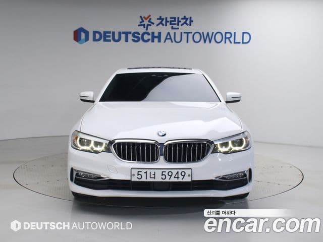 BMW 5 Series 2018 — Şəkil 2/20