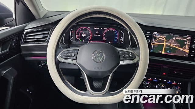 Volkswagen Jetta 2023 — Şəkil 13/20