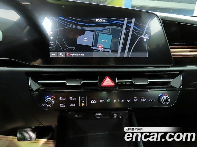 Kia Niro 2022 — ფოტო 4/20