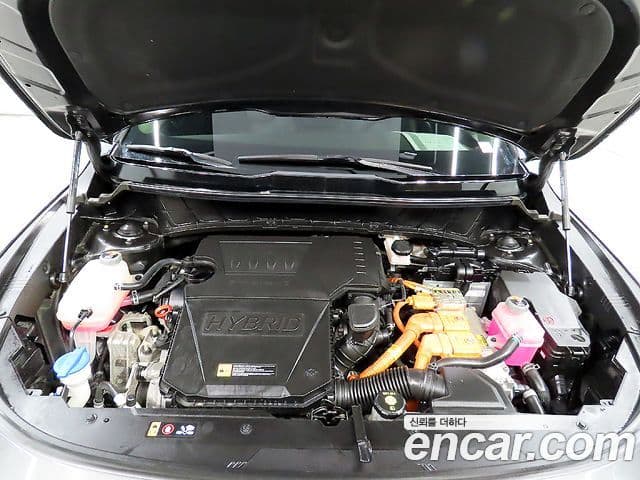 Kia Niro 2022 — ფოტო 5/20