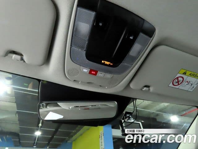 Kia Niro 2022 — ფოტო 7/20