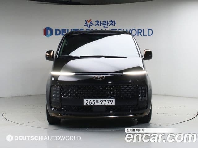Hyundai Staria 2024 — ფოტო 3/20
