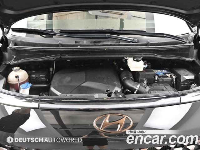 Hyundai Staria 2024 — ფოტო 6/20