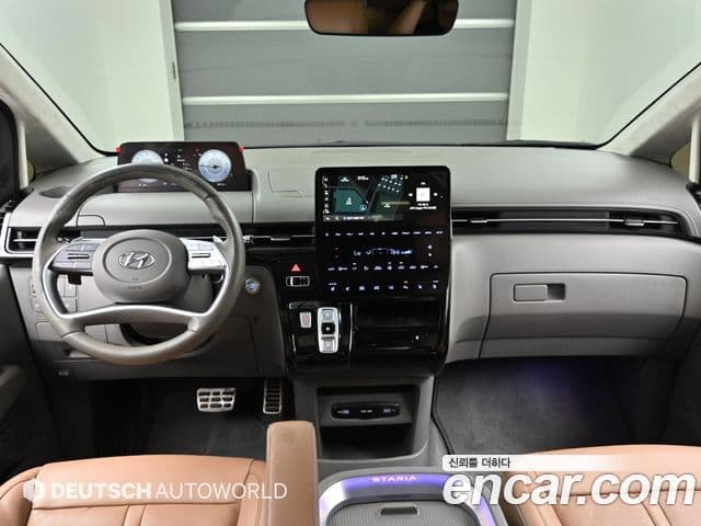 Hyundai Staria 2024 — ფოტო 10/20
