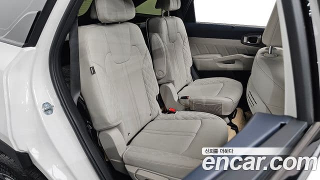 Kia Sorento 2025 — Şəkil 26/40