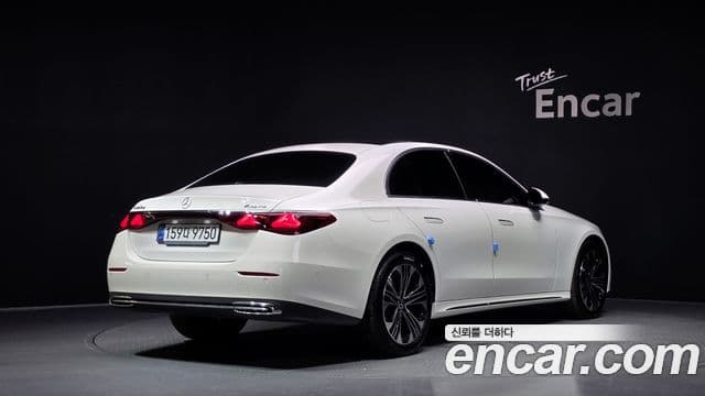 Mercedes-Benz E-Class 2026 — Şəkil 2/20