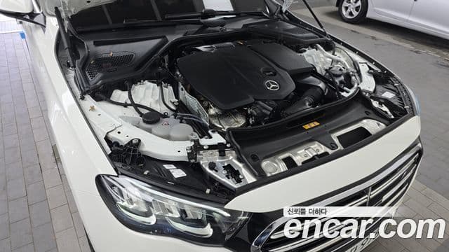 Mercedes-Benz E-Class 2026 — Şəkil 6/20