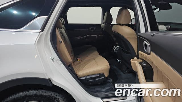 Kia Sorento 2025 — ფოტო 11/20