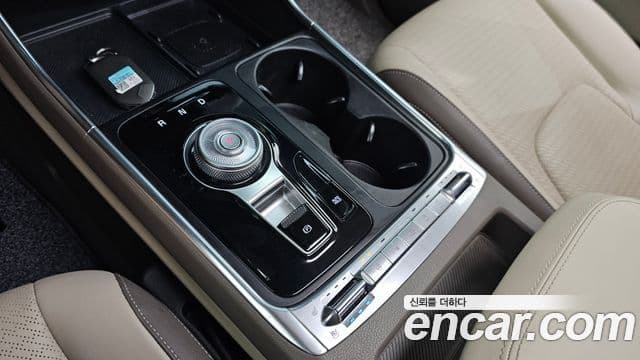 Kia Carnival 2025 — Фото 9/20
