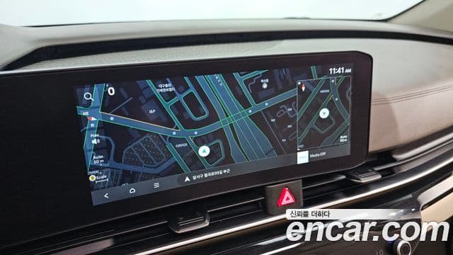 Kia Carnival 2025 — Фото 14/20