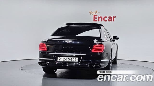 Bentley Flying Spur 2022 — Şəkil 4/20