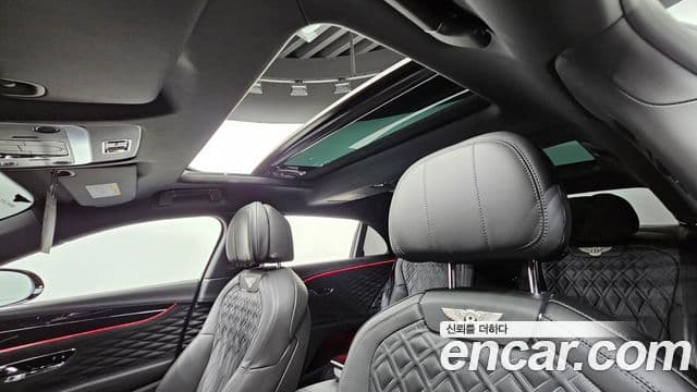 Bentley Flying Spur 2022 — Şəkil 18/20