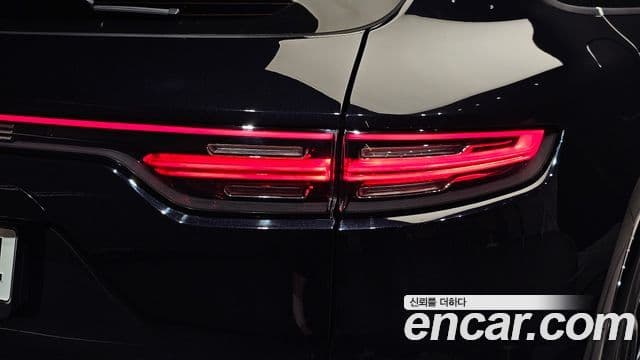 Porsche Cayenne 2019 — Photo 30/30