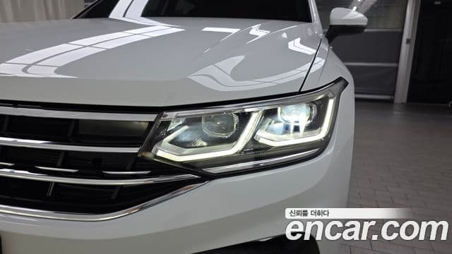 Volkswagen Tiguan 2023 — Photo 10/30