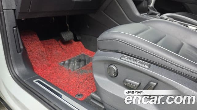 Volkswagen Tiguan 2023 — Photo 11/30