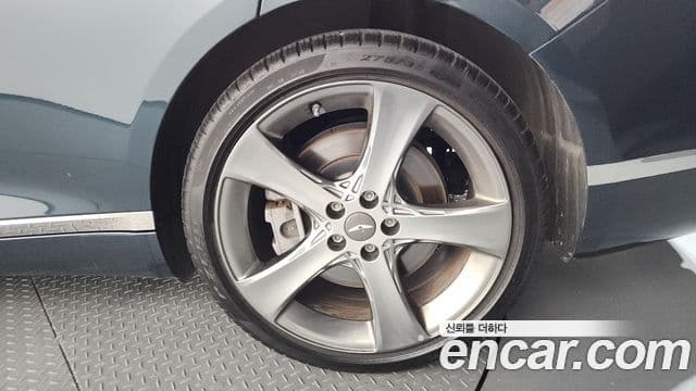 Genesis G80 2022 — Photo 12/36