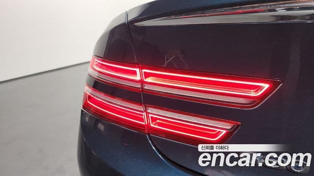 Genesis G80 2022 — Photo 31/36