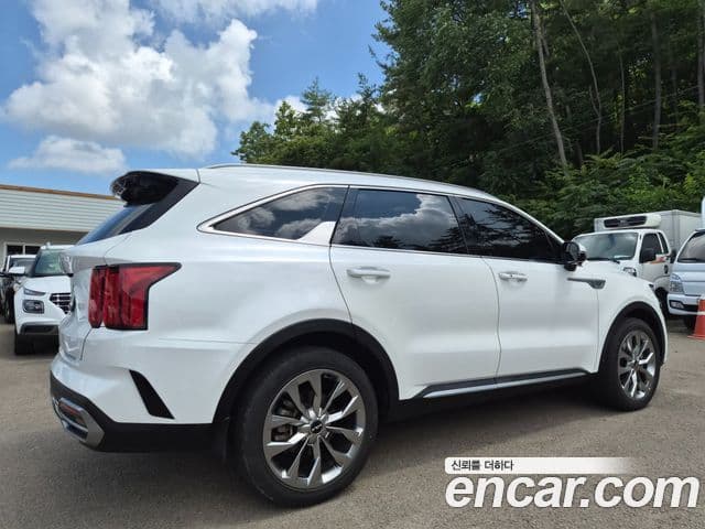 Kia Sorento 2023 — Şəkil 3/20