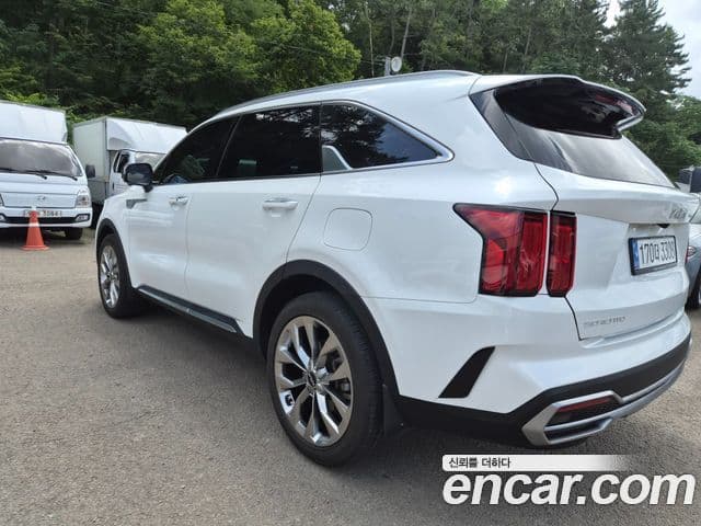 Kia Sorento 2023 — Şəkil 5/20