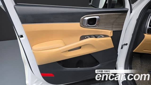 Kia Sorento 2020 — ფოტო 5/30