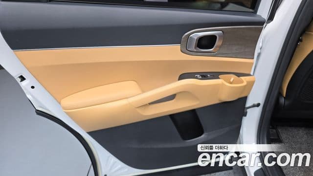 Kia Sorento 2020 — ფოტო 30/30