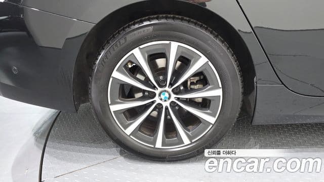 BMW 3 Series 2023 — Şəkil 5/20