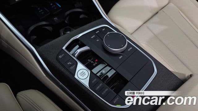 BMW 3 Series 2023 — Şəkil 8/20