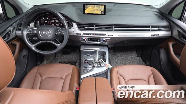 Audi Q7 2019 — Şəkil 7/20