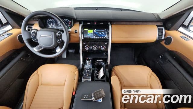 Land Rover Discovery 5 2019 — ფოტო 7/20