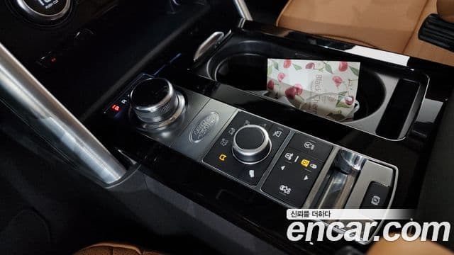 Land Rover Discovery 5 2019 — ფოტო 9/20
