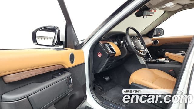 Land Rover Discovery 5 2019 — ფოტო 10/20