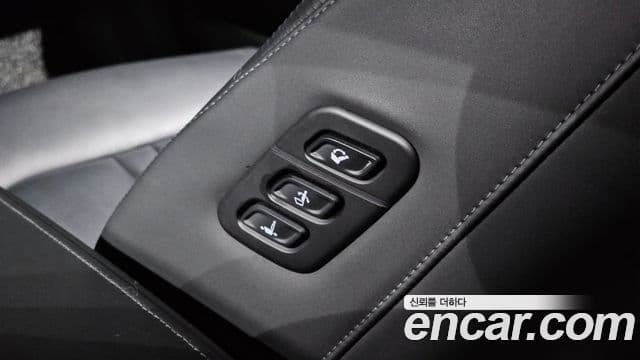 Hyundai Sonata 2019 — ფოტო 17/20