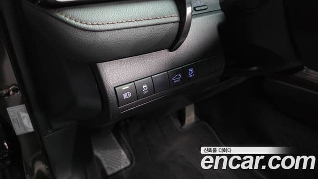 Toyota Camry 2018 — Photo 22/36