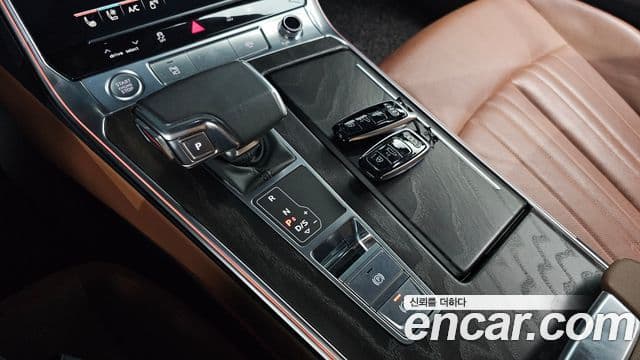 Audi A6 2020 — ფოტო 9/20