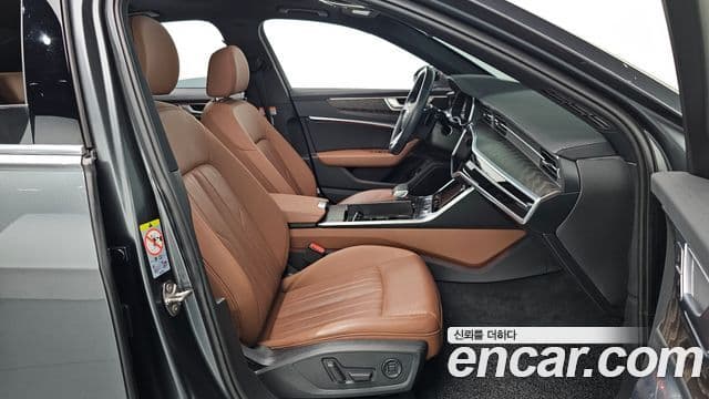 Audi A6 2020 — ფოტო 11/20