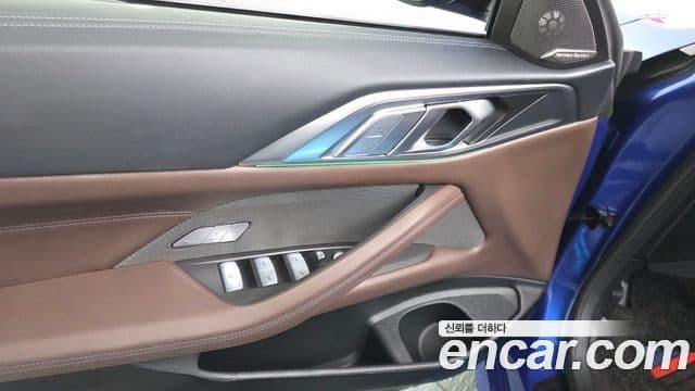 BMW 4 Series 2025 — Photo 13/33