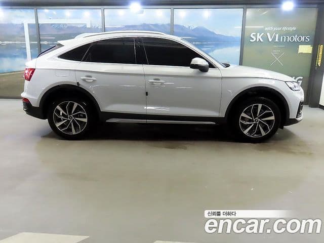 Audi Q5 2023 — Şəkil 2/20