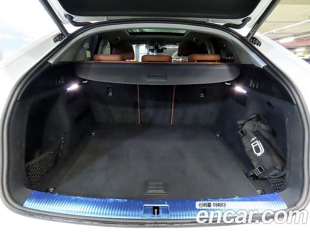 Audi Q5 2023 — Şəkil 16/20