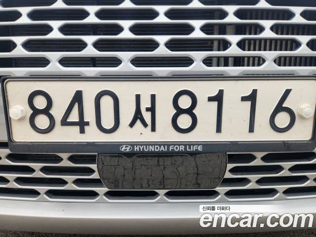 Hyundai Staria 2022 — ფოტო 18/20