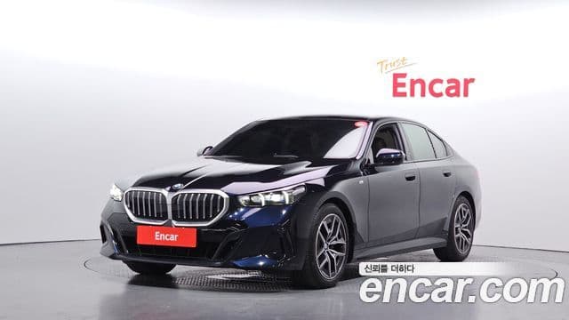 BMW 5 Series 2024 — Şəkil 10/20