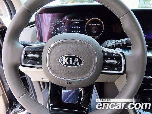 Kia Carnival 2021 — Şəkil 8/20