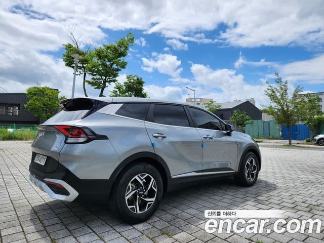 Kia Sportage 2023 — Фото 5/20